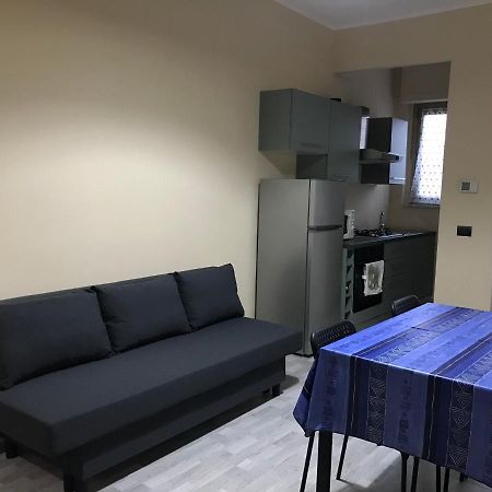 Il Borgo Antico: Vista Su Reggia Di Venaria Reale Apartment Exterior photo