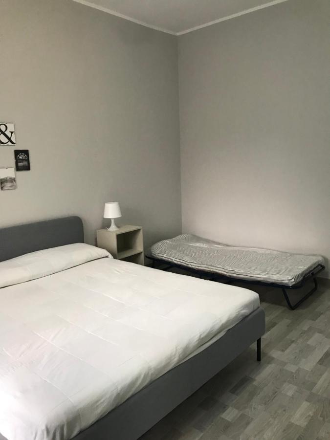 Il Borgo Antico: Vista Su Reggia Di Venaria Reale Apartment Exterior photo
