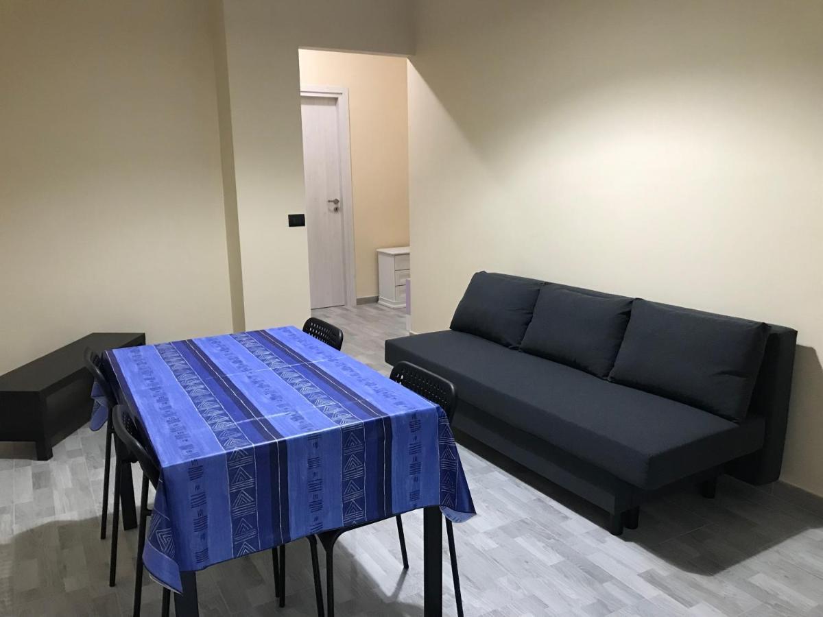 Il Borgo Antico: Vista Su Reggia Di Venaria Reale Apartment Exterior photo